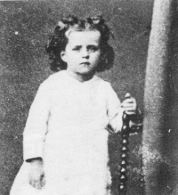 Teresa1876-8dc