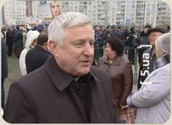 Вже 8 років римо-католики Оболоні не можуть звести храм на землі, виділеній ще при Омельченку