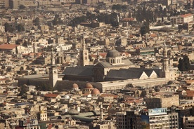 592579_syria180308_hp225_7