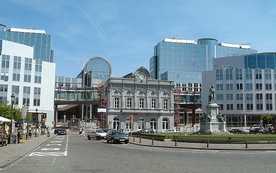 397108_800pxeuparlamentet_7
