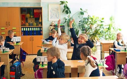 school_classroom_2b_irs