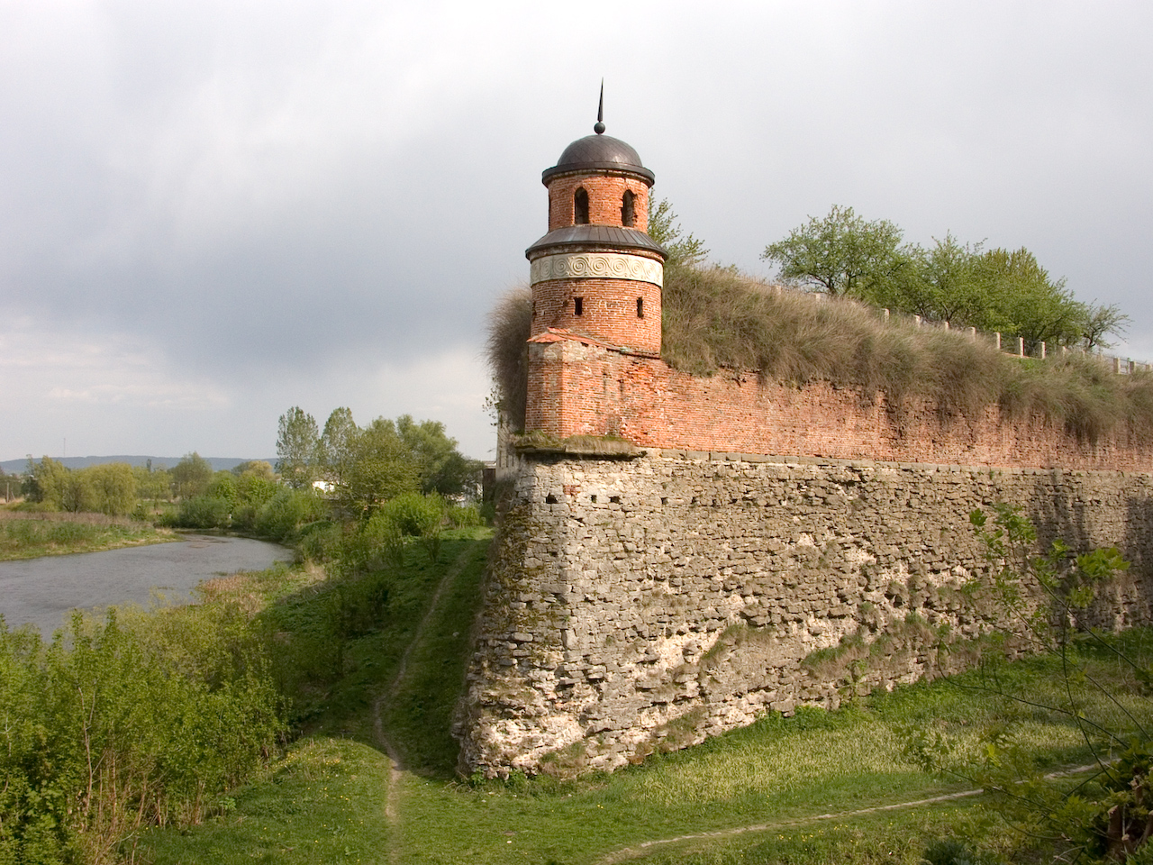 castle_in_dubno_ukraine