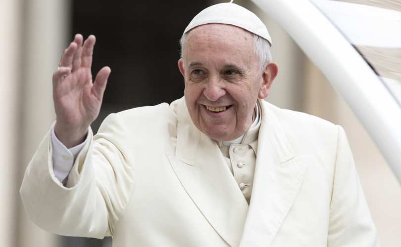 pope_francis_and_the_media_810_500_55_s_c1
