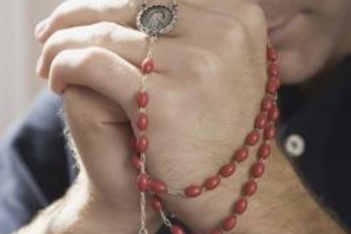 750x500-ehow-images-a08-8k-hj-teach-rosary-children-800x800