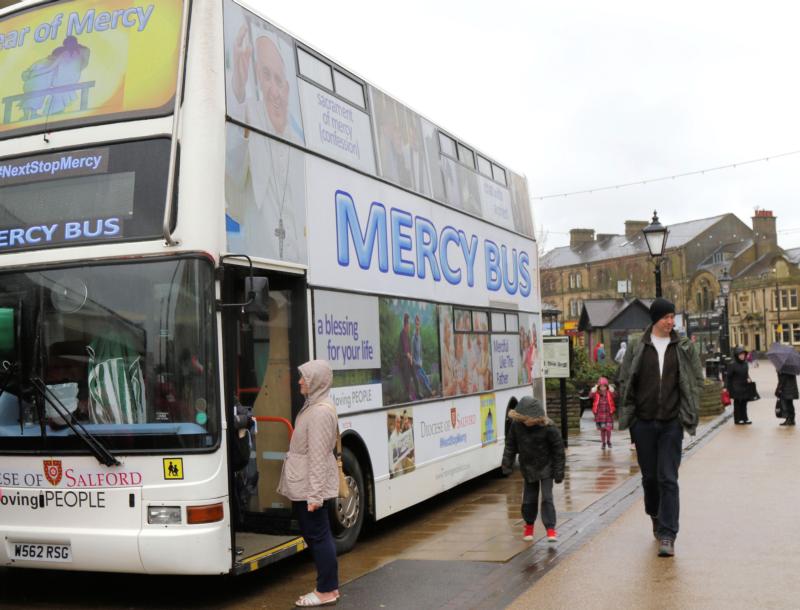 england-mercy-bus_800