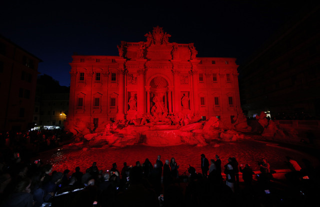20160429t1747-008-cns-trevi-fountain-christian-martyrs
