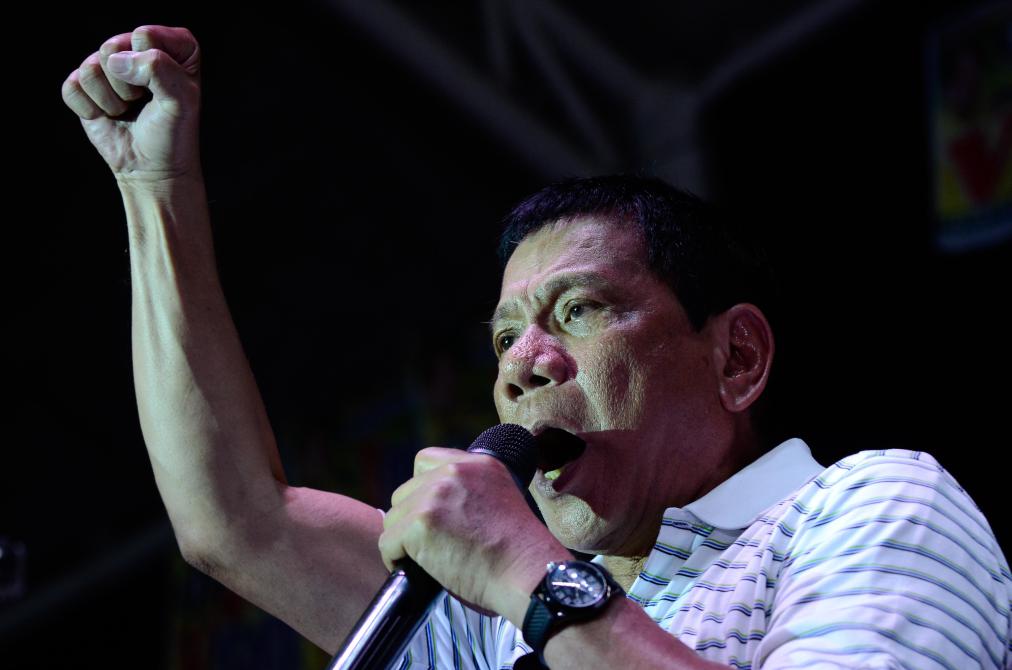 rodrigo-duterte-rape-joke-poll-numbers-rise