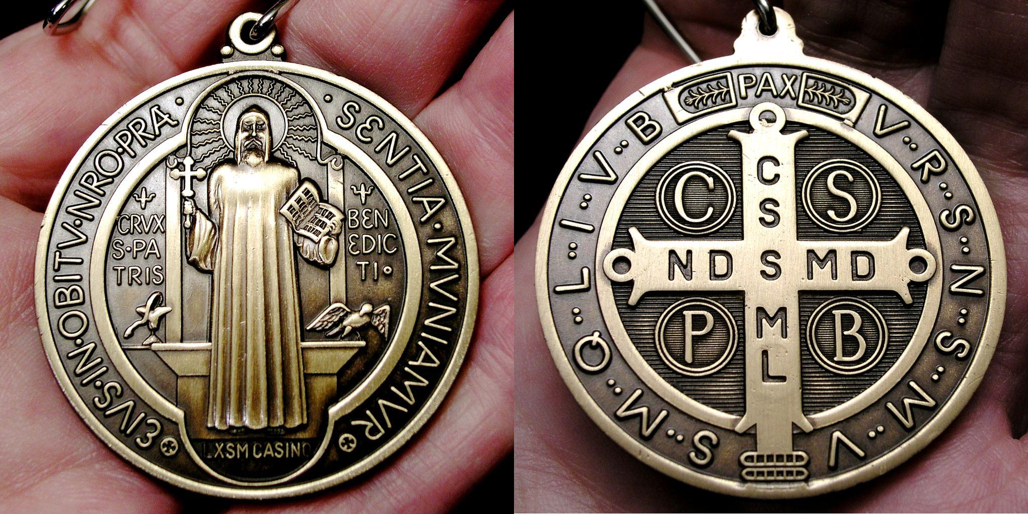 st-benedict-medal1