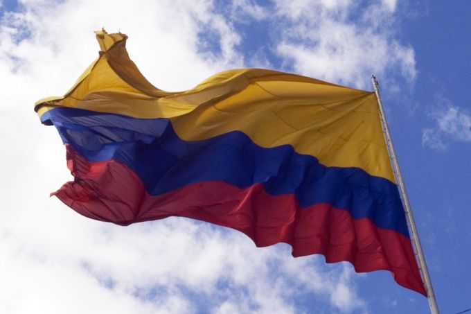 colombia_flag_credit_politcnico_grancolombiano_departamento_de_comunicaciones_via_flickr_cc_by_nc_20_cna_8_27_15