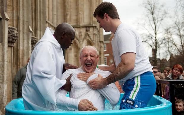 2188307-sentamu-baptise-getty-news-large_transqvzuuqpflyliwib6ntmjwzwvsia7rsikpn18jgfkeo0