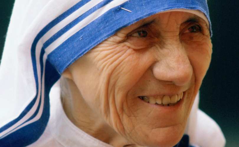 mother_teresa_2_810_500_55_s_c1
