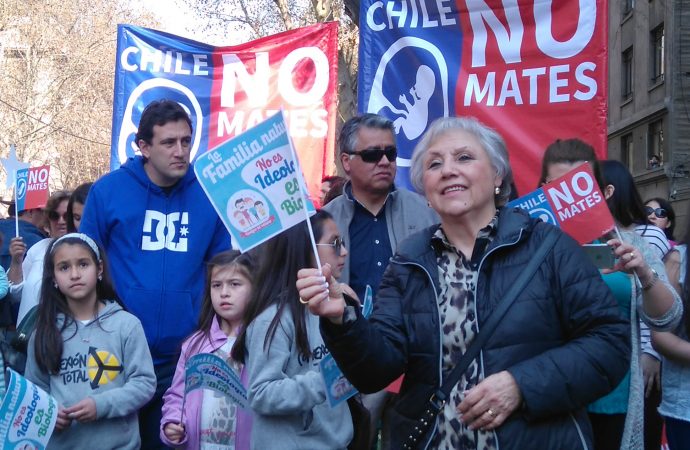20160906t1039-4938-cns-chile-life-rally-690x450
