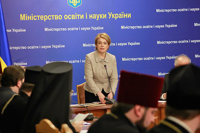 2016