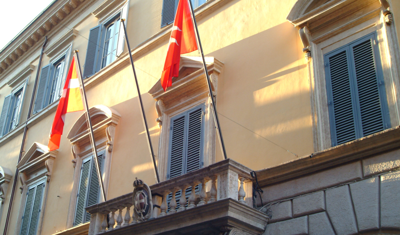 flag-palace