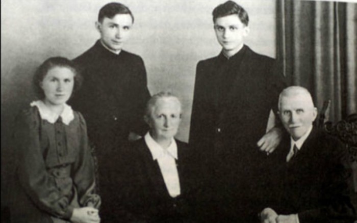 familia-ratzinger-700x438