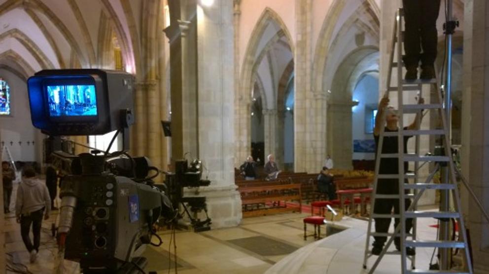 img_jsilvestre_20170307-130647_imagenes_lv_terceros_misa_2-kwlg-u42615595022l8g-992x558lavanguardia-web