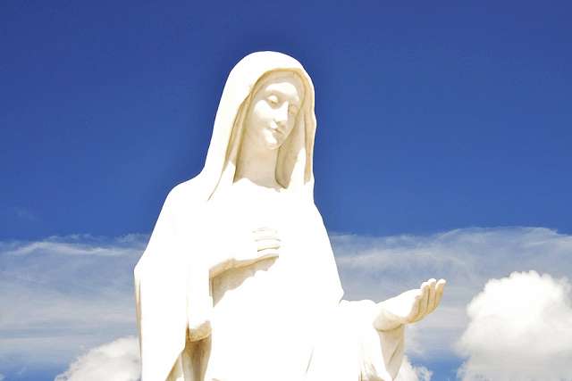 statue_of_virgin_mary_in_medjugorje_bosnia_herzegovina_credit_gnuckx_via_flickr_cc_by_20_cna_5_22_15