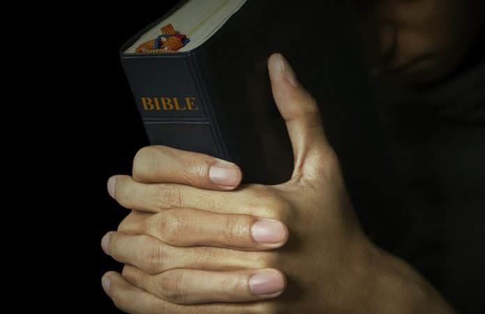 bible_prayer_fb-696x451
