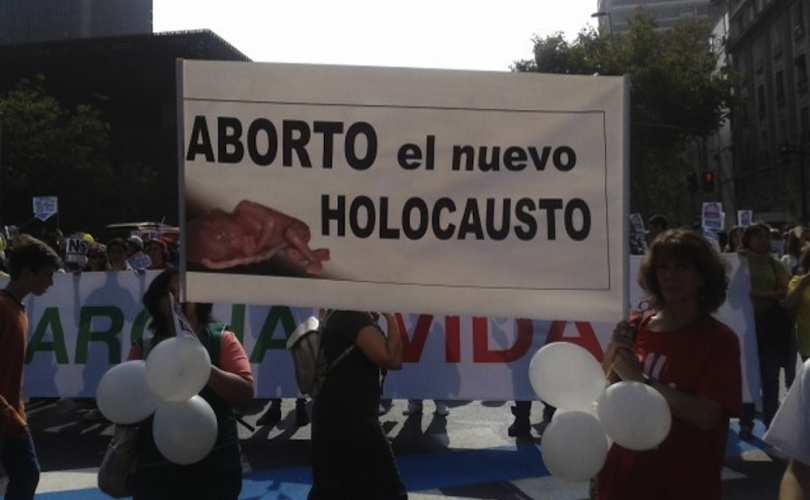 chile_2017_march_for_life_sign_810_500_55_s_c1