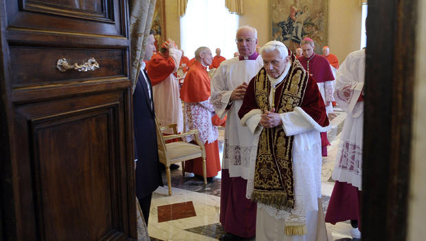 pope_resignation_ap706662385566