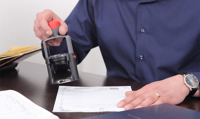 documents-7-notary-seal-irs