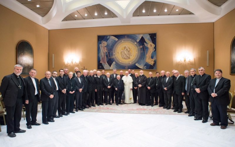 20180517t1512-0159-cns-pope-chile-bishops-letter-800x500