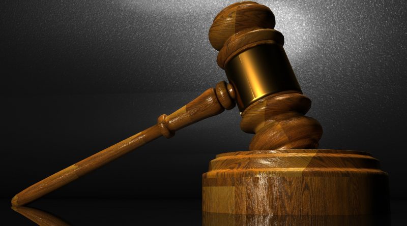 law-1063249_1920-800x445
