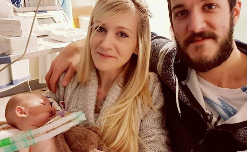 charlie_gard_parents_810_500_75_s_c1