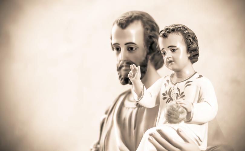 st_josephy_and_child_jesus_810_500_75_s_c1