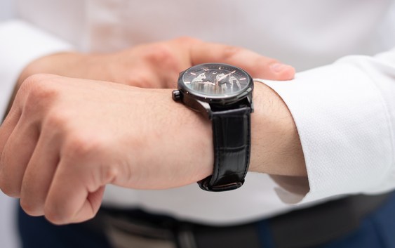 web3-man-hurry-up-late-clock-shutterstock