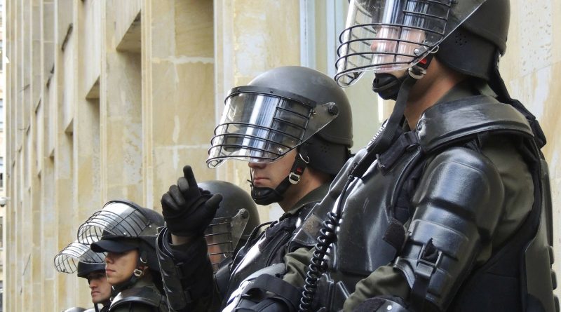 police-275875_1920-e1531761535918-800x445