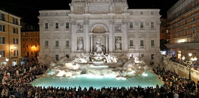 trevi-fountain-charity-coins-raggi-uturn-rome