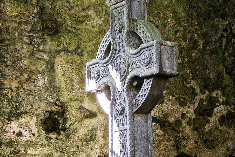 celtic_cross_credit_smilla4_via_flickr_cc_by_nc_2o_cna