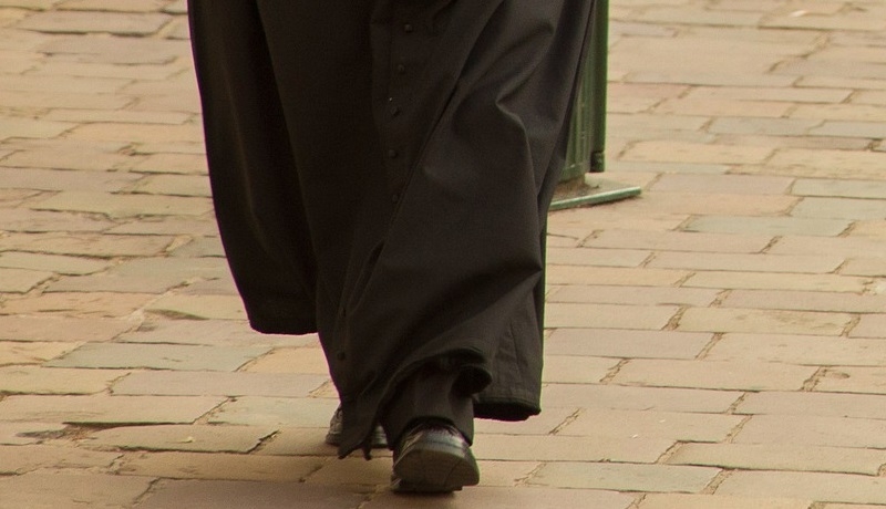 70863