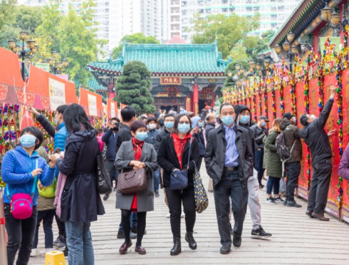 hongkong_coronavirus_temple_shutter