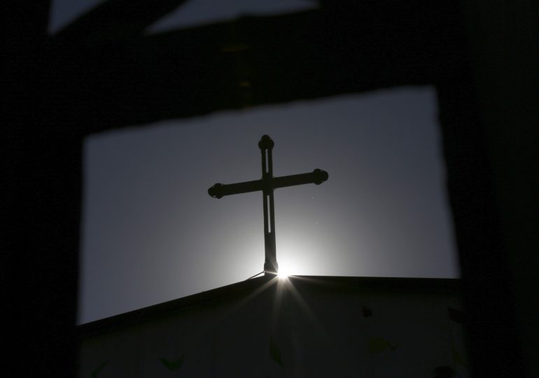 20200428t1017-1954-cns-china-churches-crosses-770x540