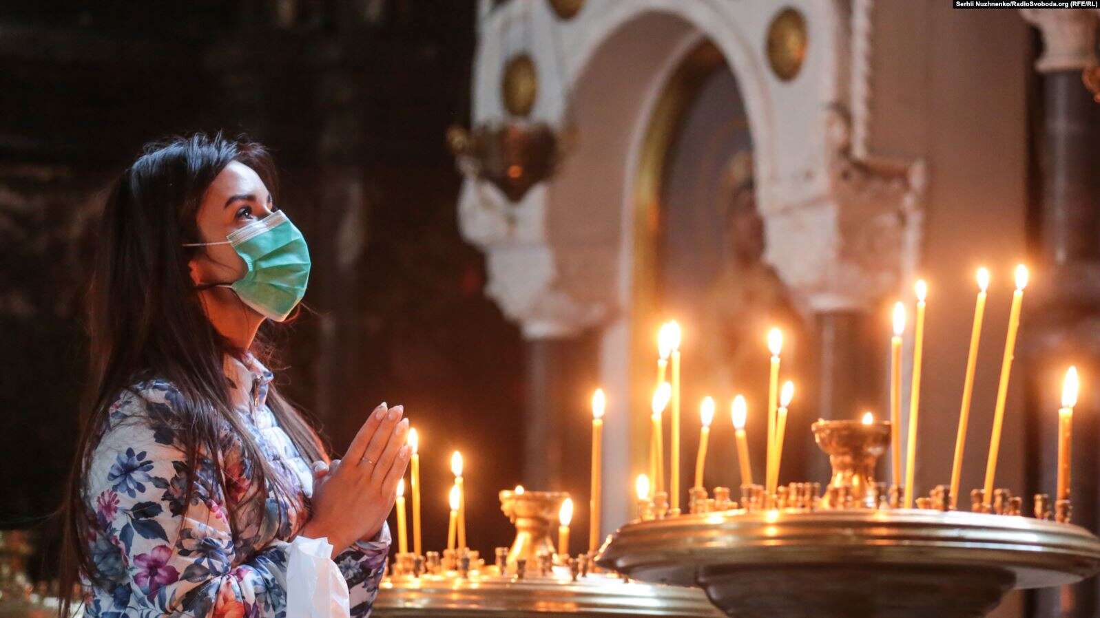 church-woman-pray-quarantine-covid-19-ukraine