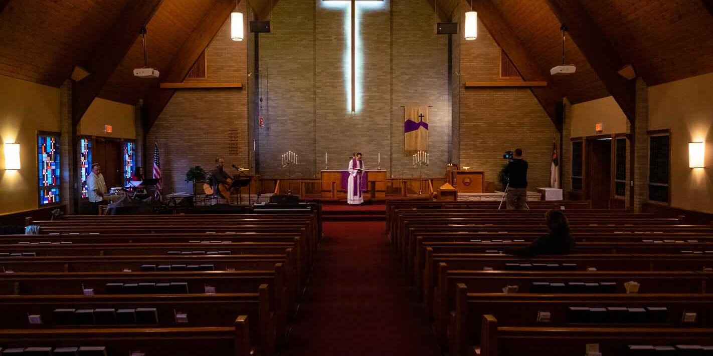 74ef922b-f6d6-47ec-ab13-dd64a1841972-20200405_coronavirus_faith_lutheran_church_0013-1422x711