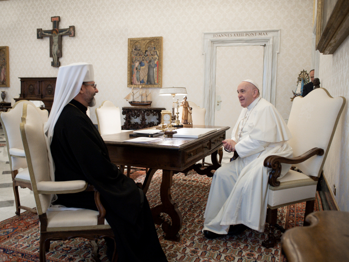 pope-francis-head-ugcc-11-11-2021-2_611ad
