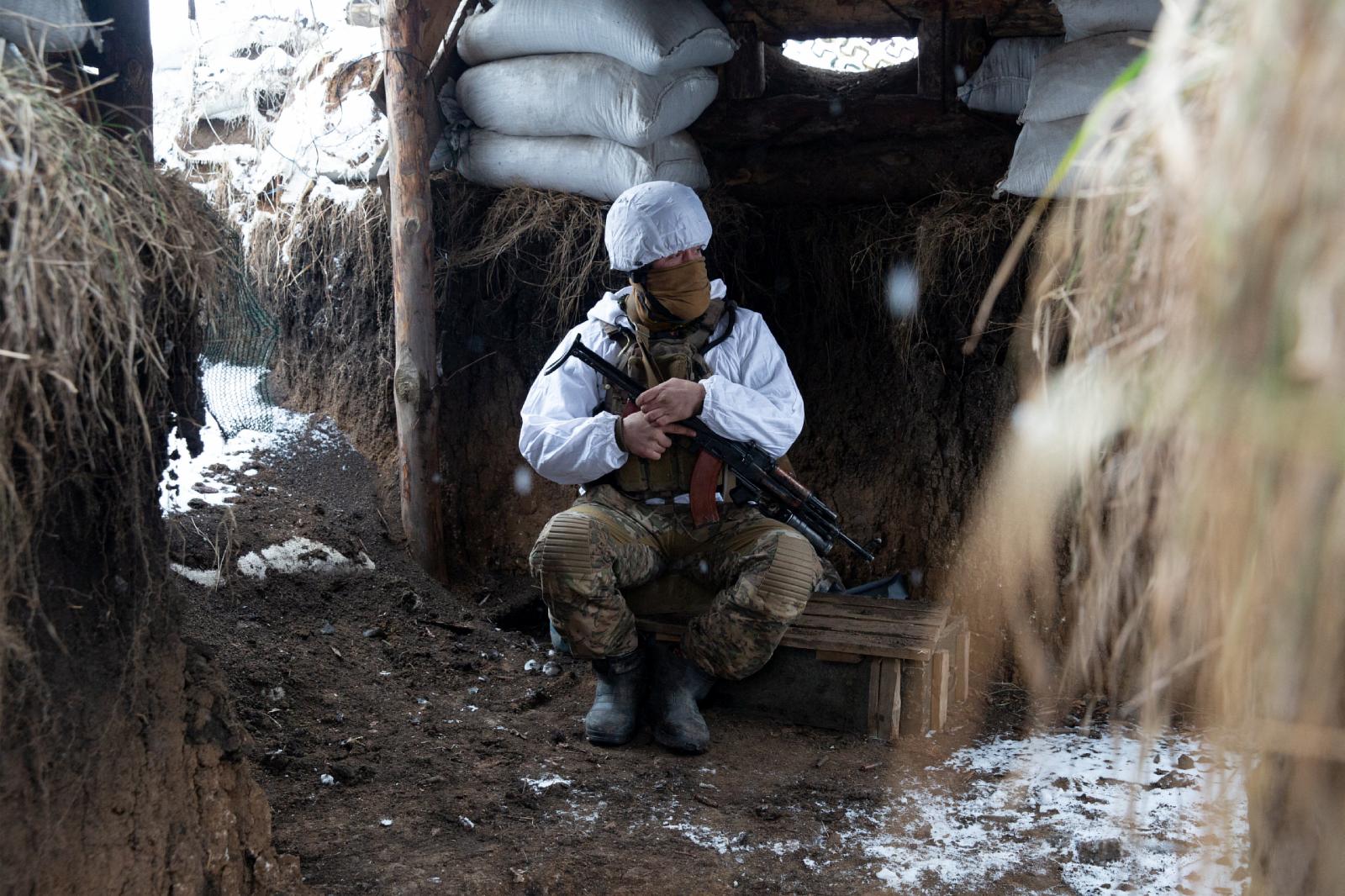 20220123t0708-pope-ukraine-prayer-1516103