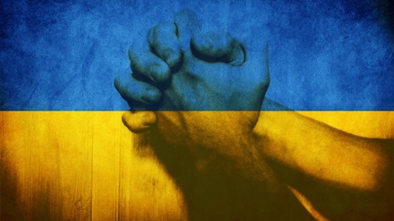 hands