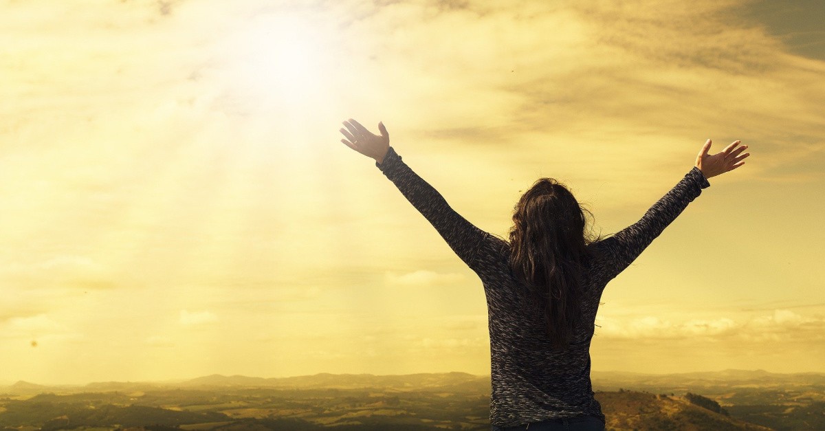 11015-praise-daniel-reche-pixabay