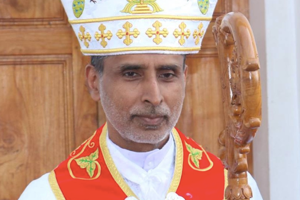 check-kerala-bishop-wants-to-leave-office-to-become-hermit-5ec25bf6518fc_600
