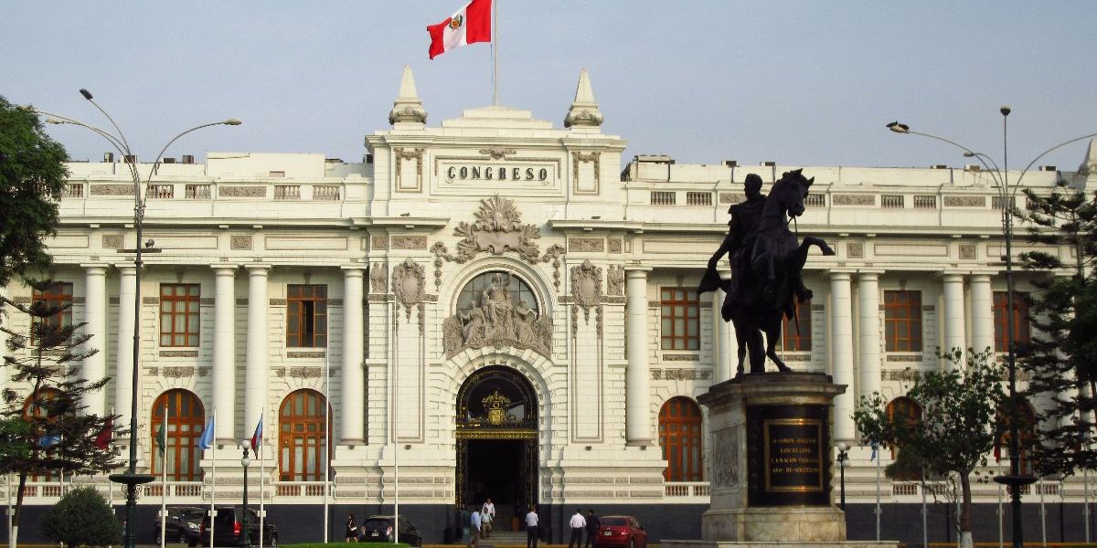 peru-kongress-1200x600