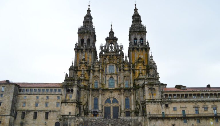 cathedral-gf36477b9a_1280-e1689167564414-768x442