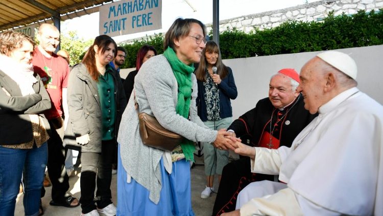 f