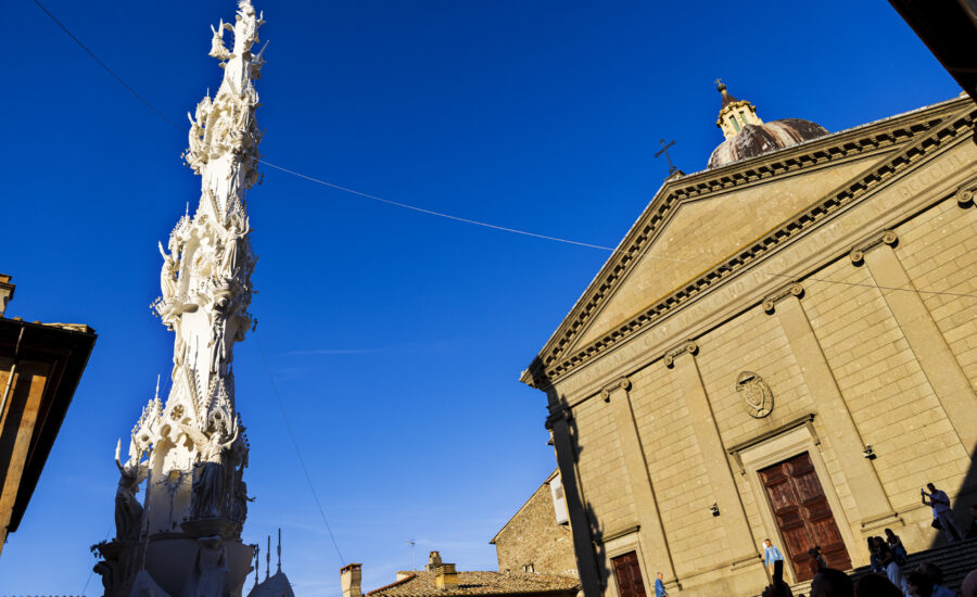 Viterbo_-_Chiesa_di_Santa_Rosa_-_2023-09-10_22-39-16_001-900x550