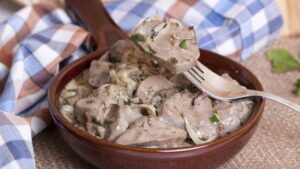 svyniachyi-yazyk-620x349