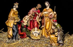 christmas-crib-figures-gbeba0b28c_1920-768x495
