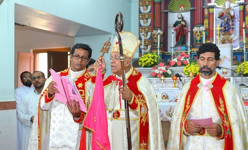 1280px-Mar_Gregory_Karotemprel_and_Prasant_Payyappilly_Palakkappilly